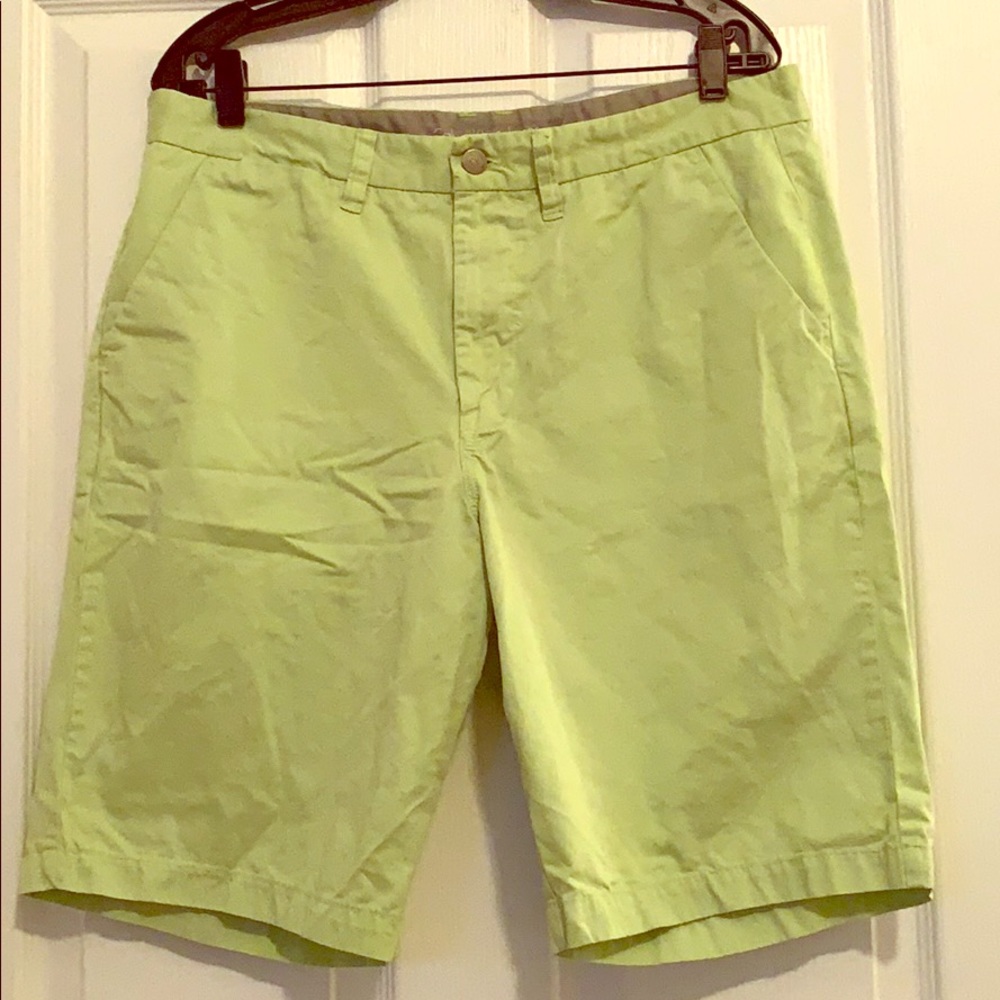 Calvin Klein Lime Green Size 36 shorts.